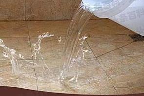 金昌市漏水维修 免砸砖防水材料该如何施工